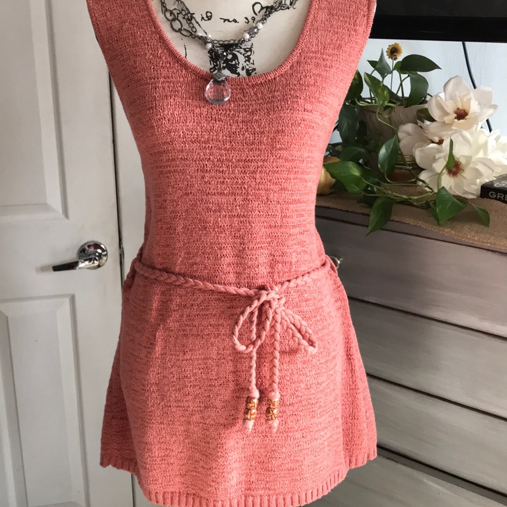 Sleeveless Sweater